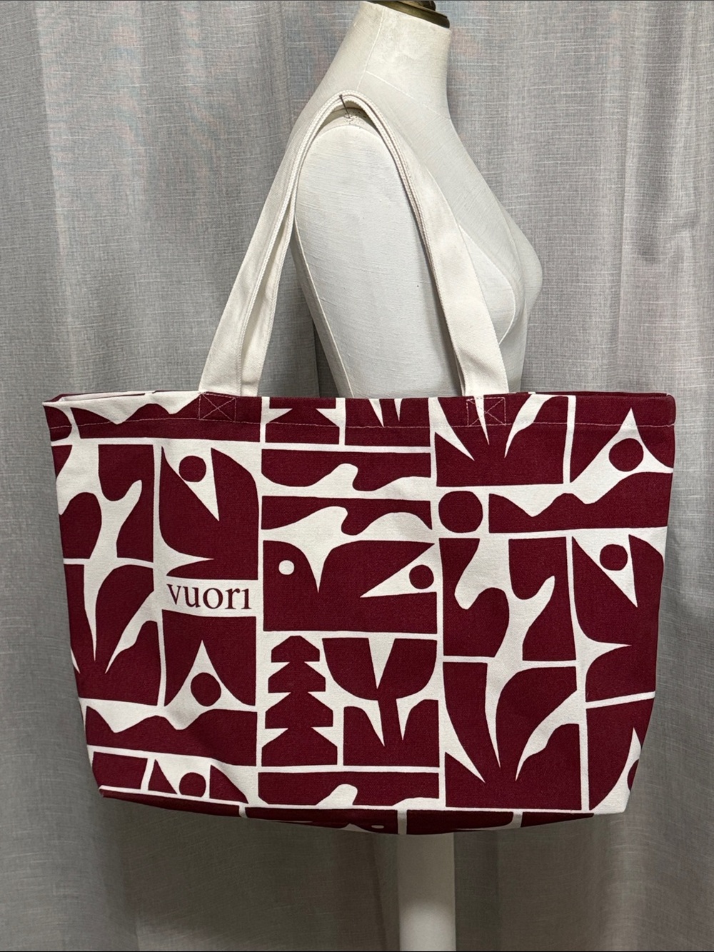 NWOT Vuori Cotton Tote-Red/White-Open Top-Limited Edition-Holiday 2025